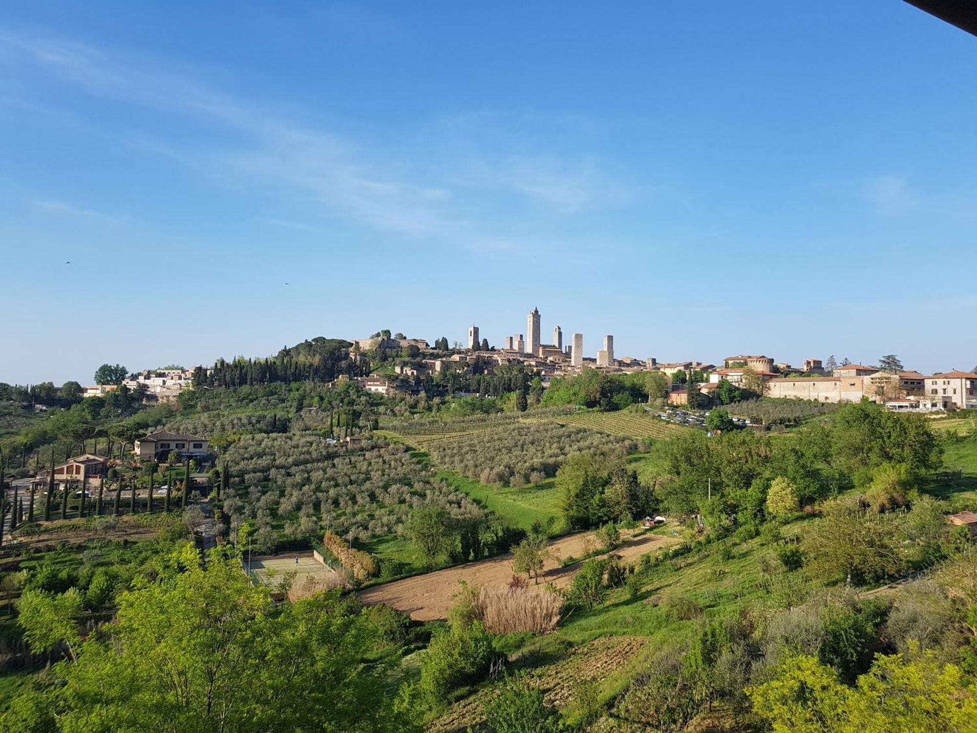 تْشيرتالدو Agriturismo Bio Fattoria Bacio المظهر الخارجي الصورة