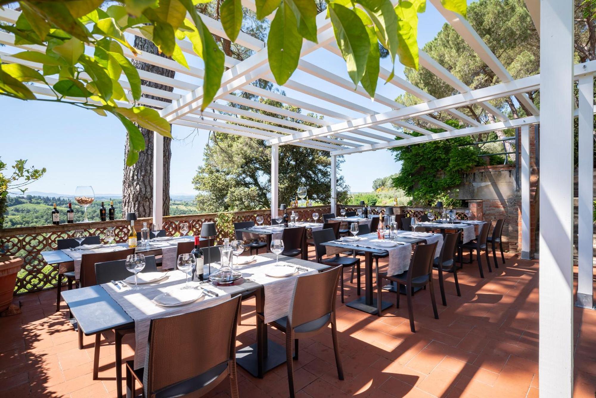 تْشيرتالدو Agriturismo Bio Fattoria Bacio المظهر الخارجي الصورة