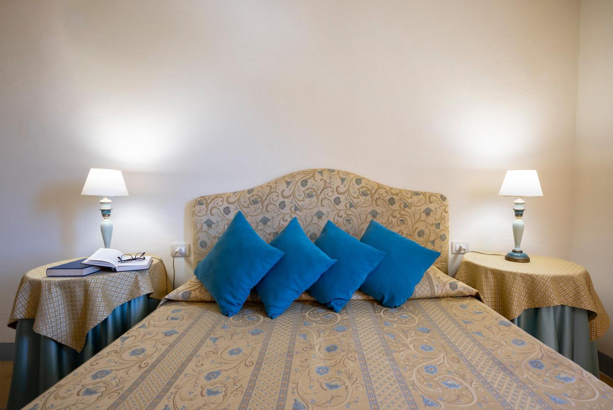 تْشيرتالدو Agriturismo Bio Fattoria Bacio المظهر الخارجي الصورة