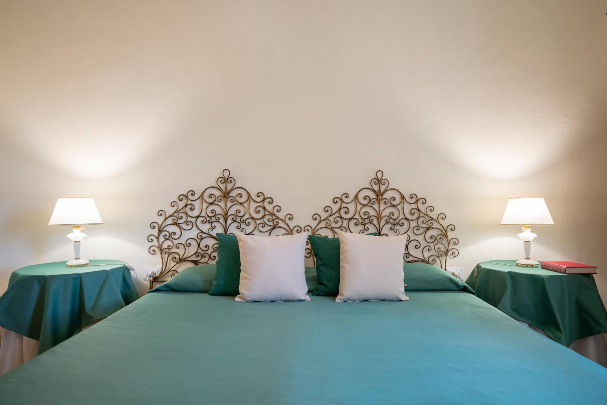 تْشيرتالدو Agriturismo Bio Fattoria Bacio المظهر الخارجي الصورة