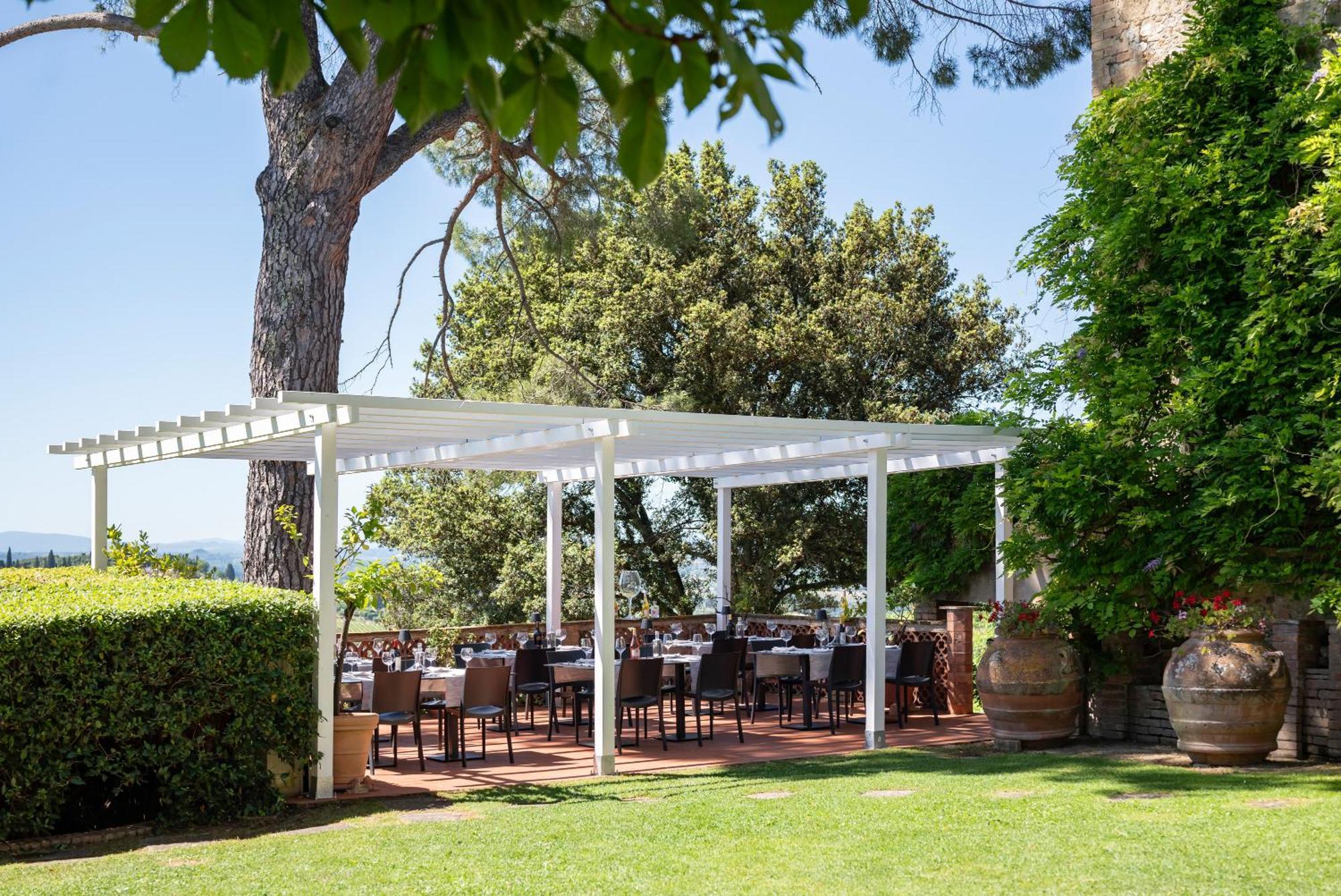 تْشيرتالدو Agriturismo Bio Fattoria Bacio المظهر الخارجي الصورة
