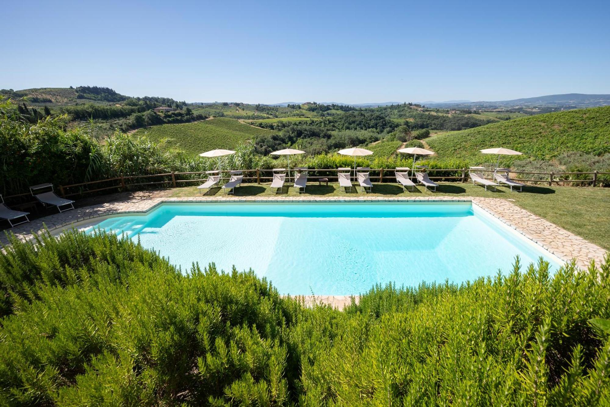 تْشيرتالدو Agriturismo Bio Fattoria Bacio المظهر الخارجي الصورة