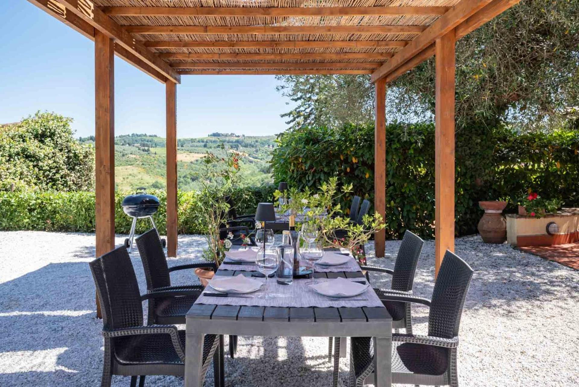 تْشيرتالدو Agriturismo Bio Fattoria Bacio المظهر الخارجي الصورة